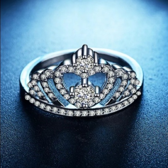 NEW White Sapphire Crown Birthstone Silver Ring - Picture 5 of 5